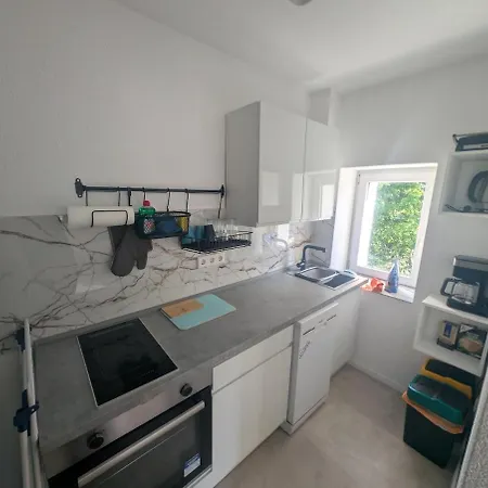 Apartment Small *